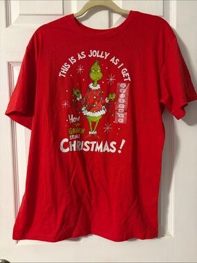 Red Grinch Graphic Short Sleeve Tee - Womens Large